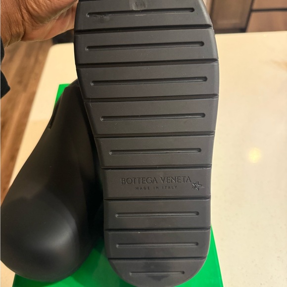 Bottega Veneta Black Men's Slip-On Loafers - Picture 2 of 8